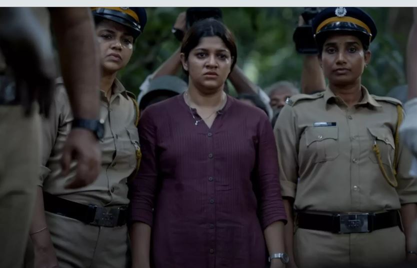 ഞാനൊരാളെ കൊന്ന് സാറെ; ആകാംക്ഷയുണര്‍ത്തി അപര്‍ണ ബാലമുരളി ചിത്രം ഇനി ഉത്തരം ട്രെയ്ലര്‍