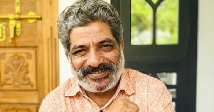  സ്റ്റേജ് ഷോയ്ക്കിടെ സ്‌പോണ്‍സര്‍മാരിലൊരാള്‍ക്കും അന്തരിച്ച നടന്‍ കലാഭവന്‍ മണിക്കും തന്നെ കാഴ്ചവക്കാന്‍ ശ്രമിച്ചു; ബാലചന്ദ്രമേനോന് പിന്നാലെ ജാഫര്‍ ഇടുക്കിക്കെതിരെയും ലൈംഗികാതിക്രമ പരാതി; മുറിയില്‍ വച്ച് മോശമായി പെരുമാറിയെന്ന് നടി