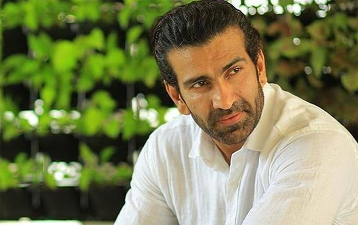  അല്‍ഫാമിന്റെ കരിഞ്ഞ ഭാഗം ഇഷ്ടമായിരുന്നതിനാല്‍ ഒരുപാട് കഴിച്ചു; ഒപ്പം പച്ചക്കറികള്‍ കഴിച്ചിരുന്നില്ല; രക്തസ്രാവം ഉണ്ടാവുമ്പോള്‍ പൈല്‍സ് ആണെന്ന് കരുതി അവഗണിച്ചു; പിന്നാലെയാണ് കാന്‍സര്‍ സ്ഥിരീകരിച്ചു; രോഗത്തെക്കുറിച്ച് സുധീര്‍ സുകുമാരന്‍ പങ്ക് വച്ചത്