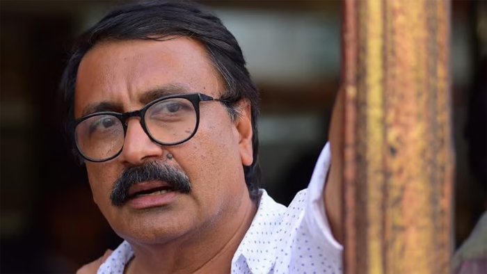 യുവ എഴുത്തുകാരിയുടെ ലൈംഗികാതിക്രമ കേസ്; സംവിധായകന്‍ വി കെ പ്രകാശിനെ അറസ്റ്റ് ചെയ്ത് ജാമ്യത്തില്‍ വിട്ടു;  അറസ്റ്റ് രേഖപ്പെടുത്തിയത് രണ്ട് ദിവസം നീണ്ട ചോദ്യം ചെയ്യലിന് ശേഷം