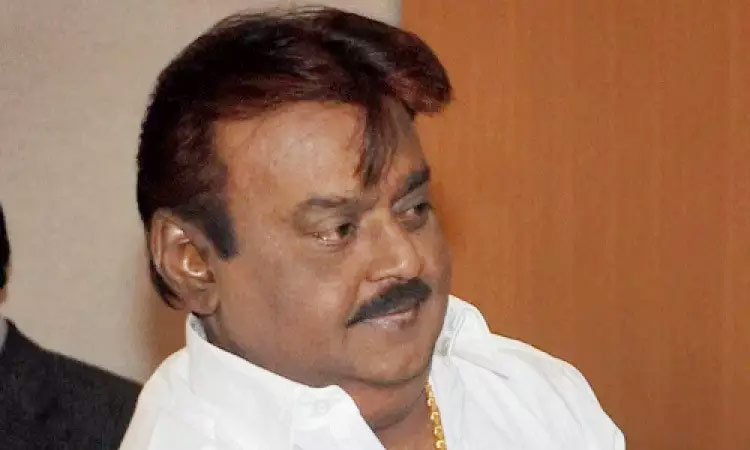   തൊണ്ടയിലെ അണുബാധയെ തുടര്‍ന്ന് ആശുപത്രിയില്‍ പ്രവേശിപ്പിച്ച വിജയകാന്ത് ഗുരുതരാവസ്ഥയില്‍; ആരോഗ്യനില തൃപ്തികരമല്ലെന്ന് മെഡിക്കല്‍ ബുള്ളറ്റിന്‍