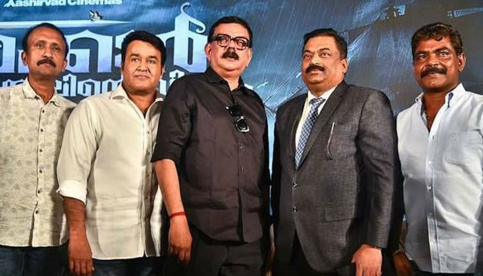 മരക്കാര്‍ അറബിക്കടലിന്റെ സിംഹം ചിത്രീകരണം ഡിസംബര്‍ 1ന് ആരംഭിക്കും; ആദ്യ ഷെഡ്യൂള്‍ റാമൂജിറാവു ഫിലിം സിറ്റിയില്‍;  കീര്‍ത്തി സുരേഷും പ്രണവും മോഹന്‍ലാലിനൊപ്പം മരക്കാറില്‍ 