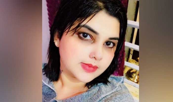  രഹസ്യ വിവരത്തിന്റെ അടിസ്ഥാനത്തില്‍ കോടതി അനുമതിയോടെ പാഞ്ഞെത്തി പോലീസ്; വീടിന്റെ കതകു തുറന്നത് നടി ഷംനത്ത്; ബെഡ്റൂമിലെ ഡ്രെസിംഗ് ഡേബിളില്‍ 'എംഡിഎംഎ'; സ്വന്തം ഉപയോഗത്തിനെന്ന് മൊഴി; പരവൂരില്‍ സീരിയല്‍ താരം കുടങ്ങുമ്പോള്‍