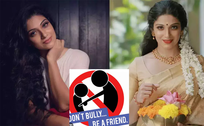 കളിക്കാന്‍ പോയ അഞ്ച് വയസുകാരനെ ഒപ്പം കളിക്കാനെത്തിയ 10 വയസുകാരിയും അമ്മയും ചേര്‍ന്ന് മാറ്റി നിര്‍ത്തി; പെണ്‍കുട്ടിയുടെ അമ്മ അധ്യാപികയാണെന്നതും ഞെട്ടിച്ചു; മകനുണ്ടായ അനൂഭവം പങ്ക് വച്ച്‌ നടി അവന്തികാ മോഹന്‍ എഴുതിയ കുറിപ്പ് ചര്‍ച്ചയാകുമ്പോള്‍