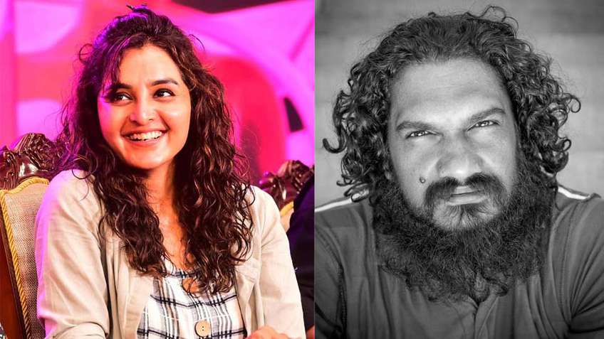  ആദ്യം മെസേജ് അയക്കുന്നത് മഞ്ജു; സെക്സി ദുര്‍ഗയുടെ ലിങ്ക് കൊടുക്കാമോ എന്നായിരുന്നു മെസേജ്; ചിത്രം കണ്ടിട്ട് ഇഷ്ടപ്പെട്ടുവെന്നും  കൂടെ വര്‍ക്ക് ചെയ്യാന്‍ താല്‍പര്യമുണ്ടെന്നും അറിയിച്ചു;അവരുടെ പെരുമാറ്റം തനിക്ക് പ്രതീക്ഷ തന്നിരുന്നു; മഞ്ജു വാര്യരോടുള്ള പ്രണയാഭ്യര്‍ത്ഥനയെക്കുറിച്ച് സനല്‍ കുമാര്‍ ശശിധരന് പറയാനുള്ളത്