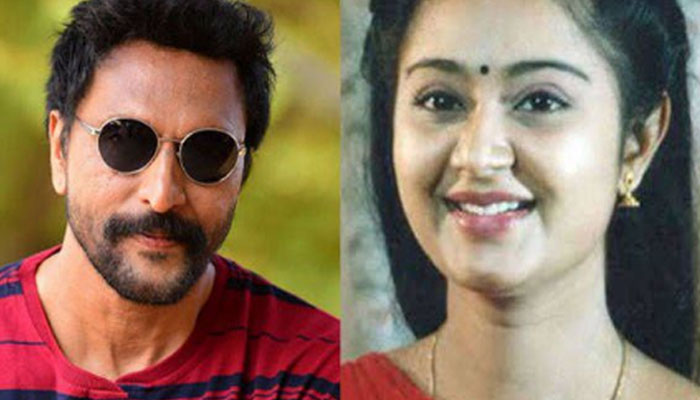 ചാര്‍മ്മിളയെ തേച്ചതുകൊണ്ട് ഞാന്‍ ഇപ്പോഴും ജീവിച്ചിരിക്കുന്നു; ബാബു ആന്റണിയുടെ കമന്റ് വൈറൽ