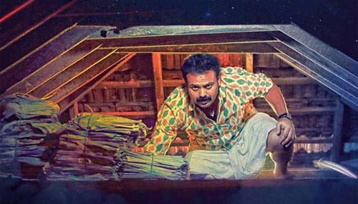  കുഞ്ചാക്കോ ബോബന്‍ നായകനായി എത്തുന്ന 'തട്ടും പുറത്ത് അച്യുതന്‍' ചിത്രത്തിന്റെ ടീസര്‍ പുറത്ത് വിട്ടു....!