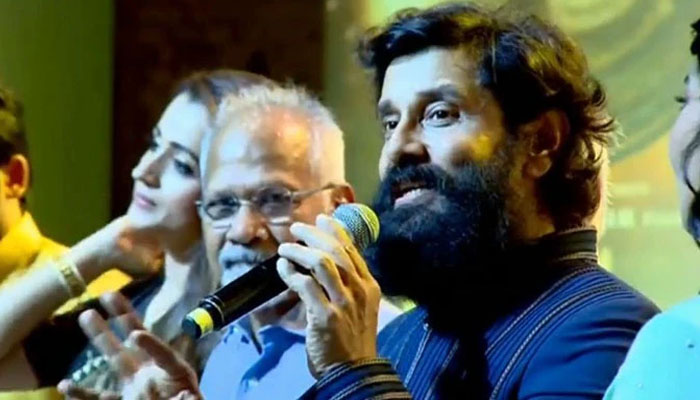 മമ്മൂക്ക താമസിച്ചിരുന്ന ഹോട്ടലില്‍ എന്നെങ്കിലും മുറിയെടുക്കണമെന്ന് ഞാന്‍ ആഗ്രഹിച്ചിരുന്നു; മനസ്സ് തുറന്ന് നടൻ  വിക്രം 
