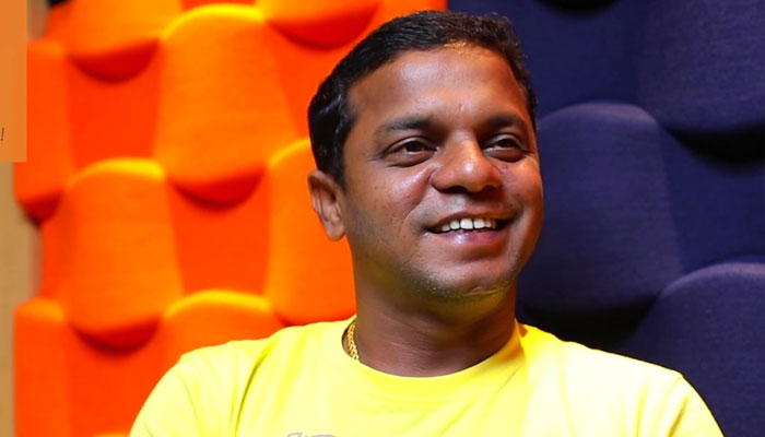 എനിക്ക് വ്യക്തമായ രാഷ്ട്രീയമുണ്ട്; ഞാൻ ഒരു കോൺഗ്രസുകാരൻ; ആലപ്പുഴയിൽ മത്സരിക്കുന്ന ആരിഫ് മിടുക്കു തെളിയിച്ച എംഎ‍ൽഎ; ഒരുപിടി നല്ല കാര്യങ്ങൾ ചെയ്തിട്ടുണ്ട്; മതമേലധ്യക്ഷന്മാരുടെ വാക്കുകൾ കേട്ട് വോട്ട് ചെയ്യരുതെന്നും ധർമ്മജൻ ബോൾഗാട്ടി