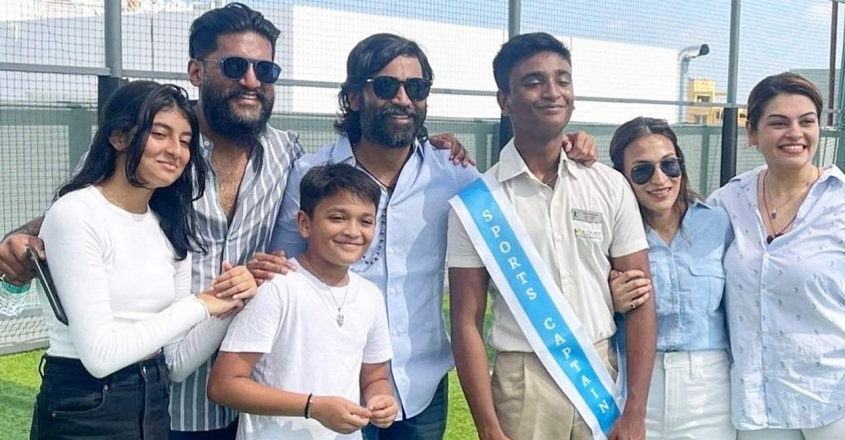 മക്കളുടെ സ്‌കൂള്‍ പരിപാടിയില്‍ ഒന്നിച്ചെത്തി ധനുഷും ഐശ്വര്യയും;  കൂടെ സുഹൃത്തുക്കളായ വിജയും ദര്‍ശനയും; വിവാഹമോചനത്തിന് ശേഷം താരദമ്പതികള്‍ ഒന്നിച്ചെത്തിയ ചിത്രം സോഷ്യല്‍മീഡിയയില്‍