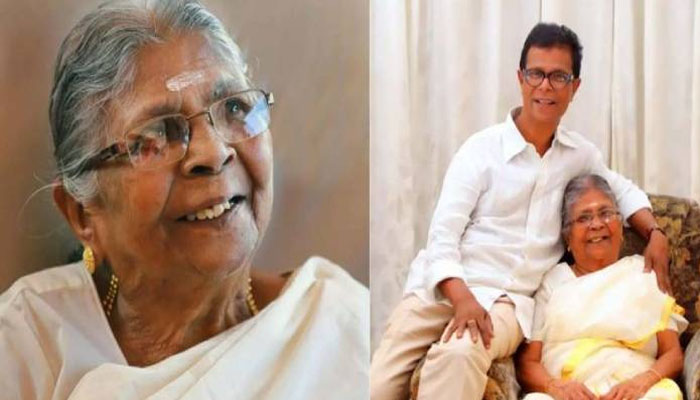    ഒമ്പത് മക്കളിൽ മൂന്നാമത്തവനായ ഇന്ദ്രൻസിന് അമ്മയായിരുന്നു എല്ലാം; വൈറലായി  കുറിപ്പ്