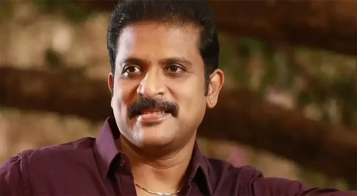  നടന്‍ കൂട്ടിക്കല്‍ ജയചന്ദ്രനെതിരായ പോക്‌സോ കേസ്; ഇടക്കാല സംരക്ഷണം തുടരും; നടനെ അറസ്റ്റ് ചെയ്യരുതെന്ന സുപ്രീം കോടതി ഉത്തരവ് മാര്‍ച്ച് 24 വരെ നീട്ടി