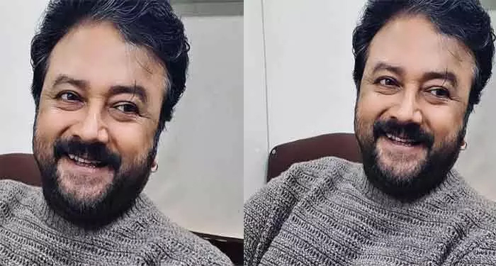 ഇത് ഞങ്ങളുടെ ജയറാമേട്ടന്‍ അല്ല; എന്തോ എവിടെയോ ഒരു തകരാറുപോലെ...നടന്‍ പങ്ക് വച്ച പുതിയ ചിത്രം കണ്ട് ആശങ്ക പങ്ക് വച്ച് ആരാധകര്‍; പുതിയ മേക്ക് ഓവര്‍ ചിത്രം  പുതിയ സിനിമയ്ക്ക് വേണ്ടിയെന്നും ചര്‍ച്ച
