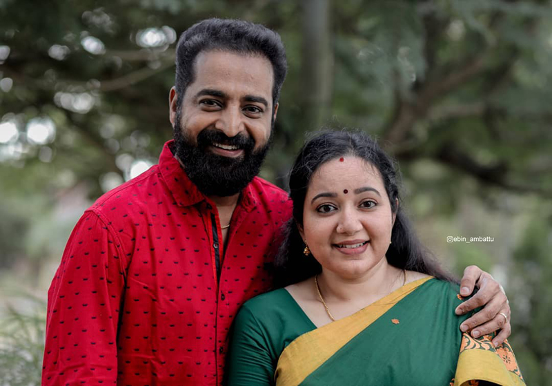 ഒമ്പത് വര്‍ഷത്തെ ഇടവേളയ്ക്ക് ശേഷം ചന്ദ്ര ലക്ഷ്മണ്‍ തിരിച്ചെത്തുന്നു; ഒപ്പം മലയാളികളുടെ ബാലേട്ടനും; സ്വന്തം സുജാതയില്‍ ഒരുമിച്ച് താരങ്ങള്‍