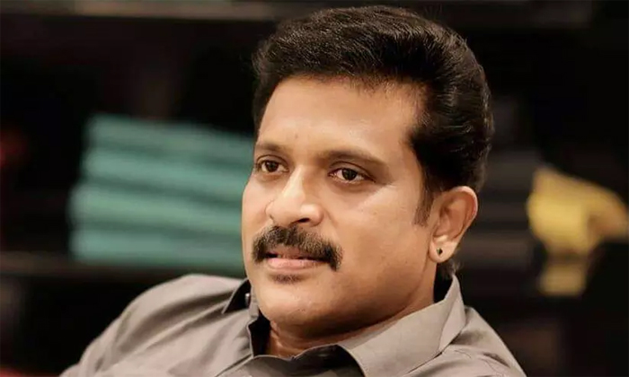  നാലുവയസ്സുകാരിയെ പീഡിപ്പിച്ചെന്ന കേസ്: കൂട്ടിക്കല്‍ ജയചന്ദ്രന്റെ അറസ്റ്റ് തടഞ്ഞ് സുപ്രീം കോടതി.