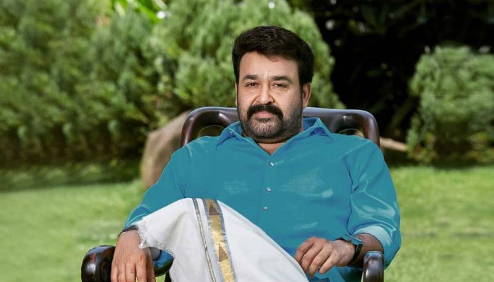 ഓരോ പിറന്നാളും മരണത്തിലേക്കുള്ള ദൂരം കുറയ്ക്കുകയാണ് ചെയ്യുന്നത്; നിന്റെ സമയം തീരാറാവുന്നു എന്ന് ആരോ ഓർമപ്പെടുത്തുന്നു;കുറച്ചു ഓവറുകൾ മാത്രമേയുള്ളൂ;ഒരുപാട് സ്നേഹിക്കപ്പെട്ടു, കുറെയൊക്കെ കല്ലെറിയപ്പെടുകയും ചെയ്തു; പിറന്നാൾ ദിനത്തിൽ ജീവിതത്തെയും മരണത്തെയും വിലയിരുത്തി മോഹൻലാലിന്റെ ബ്ലോഗ്