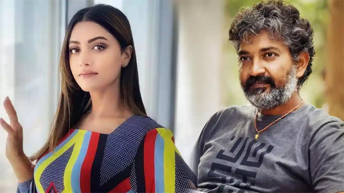  200 പേരുള്ള സെറ്റില്‍ മുമ്പ് ധരിച്ചിട്ടില്ലാത്ത വസ്ത്രം ധരിച്ച് ഡാന്‍സ് കളിക്കണം; ഞാന്‍ പ്രശ്നമുണ്ടാക്കി; ഫാന്റസി സിനിമകളെ ശരിക്കും പരിചയപ്പെടുന്നതിന് മുമ്പായിരുന്നു; താന്‍ അരുന്ധതി എന്ന സിനിമ വേണ്ടെന്ന് വച്ചത് വലിയ നഷ്ടം;മംമ്ത മോഹന്‍ദാസ് പങ്ക് വച്ചത്