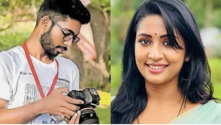  കരുണ ഇല്ലാത്ത ഈ റാഗിങ് ദയവു ചെയ്തു നിര്‍ത്തൂ; ഇത്ര മനുഷ്യത്വം ഇല്ലാത്തവരായോ നമ്മുടെ കുട്ടികള്‍; ഞങ്ങള്‍ മാതാപിതാക്കള്‍ക്ക് മക്കള്‍ ജീവനാണ് പ്രാണനാണ്; സിദ്ധാര്‍ത്ഥന്റെ മരണത്തില്‍ നവ്യ നായരുടെ കുറിപ്പ്