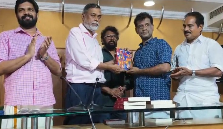  സേതുനാഥ്പ്രഭാകര്‍ എഴുതിയ പേര് ശ്രീരാമന്‍ എന്ന നോവലിന്റെ പ്രകാശന കര്‍മ്മം  സംവിധായകന്‍ ജിയോ ബേബി നടത്തി