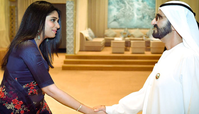 നൈല ഉഷയ്ക്ക് ലഭിച്ച ഭാഗ്യം കണ്ടോ..!  ദുബായ് ഭരണാധികാരിക്കൊപ്പം വിരുന്നുണ്ട് നടി നൈല ഉഷ..!