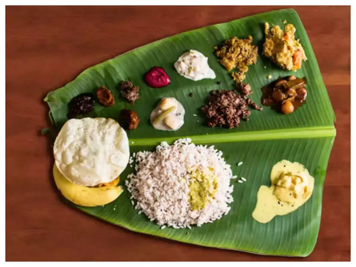  ഓണ സദ്യ വിഭവങ്ങള്‍ ഒരുക്കാം