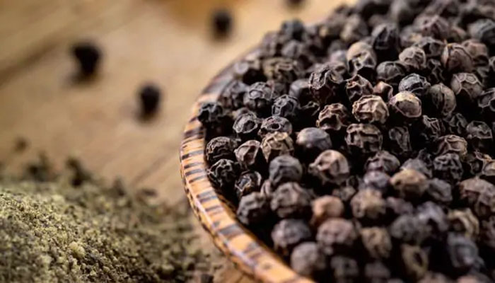 കുരുമുളകിന്റെ അത്ഭുതഗുണങ്ങൾ  അറിയാം 