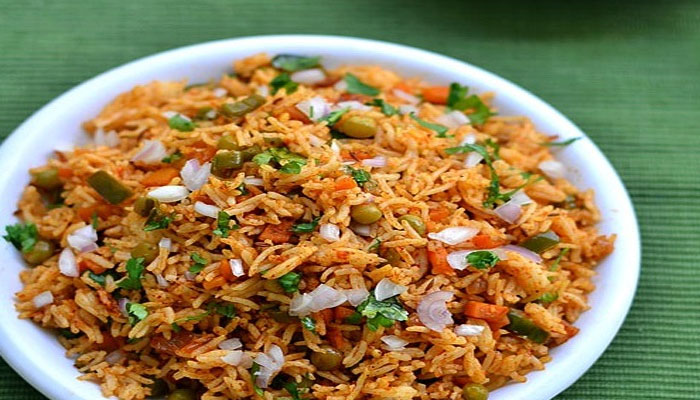 വെജിറ്റബിള്‍ പുലാവ് ഉണ്ടാക്കാം!