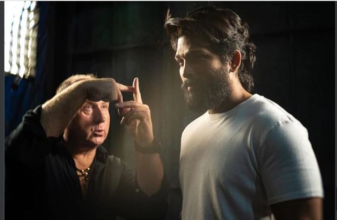  അല്ലു അര്‍ജുന്‍ നായകനാകുന്ന പുഷ്പ ദി റൂളിന്റെ ഷൂട്ടിംഗ് ആരംഭിച്ചു;ചിത്രം പങ്കുവെച്ച് ഛായാഗ്രാഹകന്‍ മിറോസ്ലോവ് കുബ ബ്രോസെക്