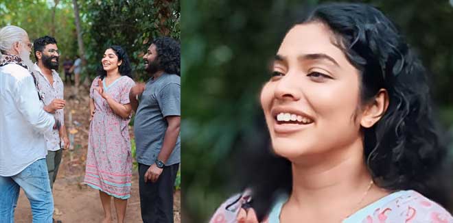  മഞ്ജു വാര്യര്‍ക്ക് ശേഷം റിമ കല്ലിങ്കലിന്റെ ധൈര്യം ഞെട്ടിച്ചു; ഫൈറ്റ് ആയിരുന്നോ ഗുരുക്കളെ റിമ ചെയ്തത്!;തെങ്ങില്‍ കയറിയും നീന്തിയും സാഹസികത..;  'തിയറ്റര്‍ എന്ന ചിത്രത്തിലെ ആക്ഷന്‍ കൊറിയോഗ്രാഫറുടെ കുറിപ്പ് ശ്രദ്ധേയമാകുമ്പോള്‍