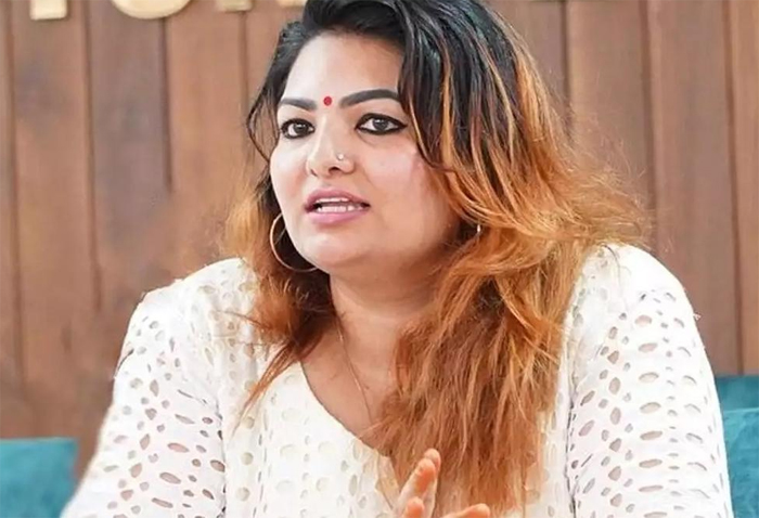  തനിക്കെതിരെ ഉയര്‍ന്ന ലൈംഗികാധിക്ഷേപം ചോദ്യം ചെയ്തതിലുള്ള പ്രതികാരം'; നിര്‍മ്മാതാക്കളുടെ സംഘടനയ്‌ക്കെതിരെ നിയമ നടപടിക്കൊരുങ്ങി സാന്ദ്ര തോമസ്