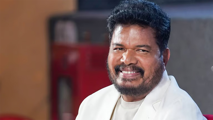  സംവിധായകന്‍ ശങ്കറിന് തിരിച്ചടി; എന്തിരന്‍ കോപ്പിയടിയില്‍ 10.11 കോടിയുടെ സ്വത്തുക്കള്‍ കണ്ടുകെട്ടി ഇഡി; സംവിധായകന്റെ ഉടമസ്ഥതയിലുള്ള മൂന്ന് വസ്തുക്കള്‍ കണ്ടുകെട്ടി; നടപടി പകര്‍പ്പവകാശ ലംഘനവുമായി ബന്ധപ്പെട്ട കേസില്‍ 
