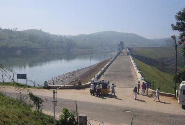 പാലക്കാടിന്റെ ഊട്ടിയായ ഷോളയൂരിലേക്കൊരു യാത്ര