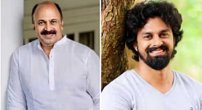  സിദ്ധിഖിന് സിം കാര്‍ഡും ഡോങ്കിളും എത്തിച്ചു; ഒളിവില്‍ കഴിയാന്‍ സഹായിച്ചു; സിദ്ധിഖിന്റെ മകന്റെ കൂട്ടുകാര്‍ കസ്റ്റഡിയില്‍;  രണ്ട് സുഹൃത്തുക്കളെ വിട്ടയച്ചെന്നും വിവരങ്ങളറിയാന്‍ വിളിപ്പിച്ചതെന്നും  അന്വഷണ സംഘം; പിതാവ് വിളിച്ചില്ലെന്ന്  ഷഹീന്‍ 
