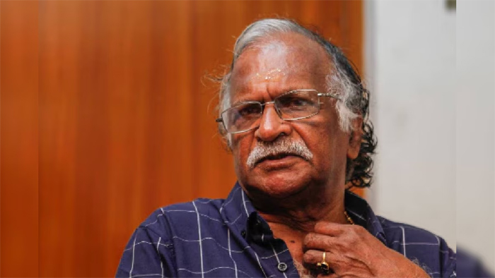 രക്തസമ്മര്‍ദ്ദം കൂടി ചെറിയ സ്ട്രോക്ക് ഉണ്ടായി; തക്കസമയത്ത് ആശുപത്രിയില്‍ എത്തിച്ചതുകൊണ്ട് അത്യാപത്ത് ഒഴിവായി; ഒരാഴ്ചയോളം  ഐ.സി.യൂവില്‍; ഇനി ഒരു മാസത്തോളം പരിപൂര്‍ണ്ണവിശ്രമം; ശ്രീകുമാരന്‍ തമ്പിക്ക് സംഭവിച്ചത്