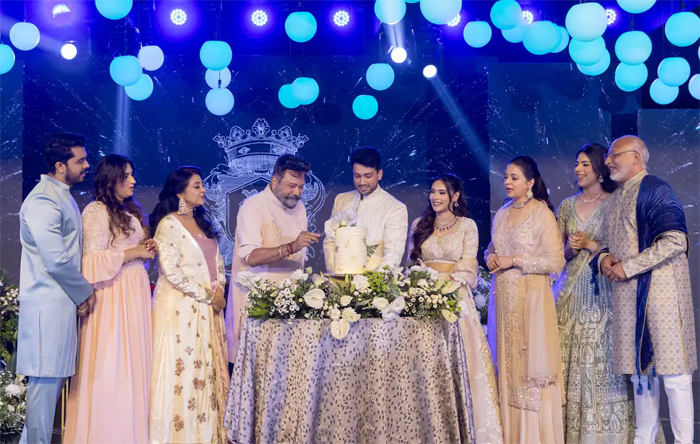 ചെന്നൈയില്‍ നടന്ന വിവാഹ റിസപ്ഷനില്‍ ആശംസകളുമായെത്തി സ്റ്റാലിന്‍ അടക്കമുള്ള പ്രമുഖര്‍; കുര്‍ത്തയണിഞ്ഞ് കാളിദാസും ലെഹങ്കയില്‍ സുന്ദരിയായി തരുണിയും; ജയറാം കുടുംബത്തിന്റെ ആഘോഷ നിമിഷങ്ങളുടെ കൂടുതല്‍ ചിത്രങ്ങള്‍ പുറത്ത്