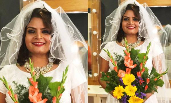 മാലാഖമാര്‍ നമ്മെ സന്ദര്‍ശിക്കുമ്പോള്‍, ചിറകുകളുടെ ശബ്ദം കേള്‍ക്കുകയോ പ്രാവിന്റെ തൂവല്‍ സ്പര്‍ശനം അനുഭവിക്കുകയോ ചെയ്യുന്നില്ല;പക്ഷേ സ്നേഹത്താല്‍ അവരുടെ സാന്നിധ്യം ഞങ്ങള്‍ അറിയുന്നു; മണവാട്ടിപ്പെണ്ണായി ഒരുങ്ങിയ സുബിയുടെ ചിത്രം പേജിലെത്തിയപ്പോള്‍