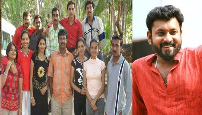  ബിഗ്‌ബോസില്‍ വച്ച് കണ്ട പരിചയം പോലും ഇല്ല; കിടിലം ഫിറോസും സൂര്യയുംബിഗ്‌ബോസില്‍ വച്ച് കണ്ട പരിചയം പോലും ഇല്ല; കിടിലം ഫിറോസും സൂര്യയും പണ്ടേ കൂട്ടുകാര്‍; വൈറലായി  പഴയകാല ചിത്രങ്ങള്‍