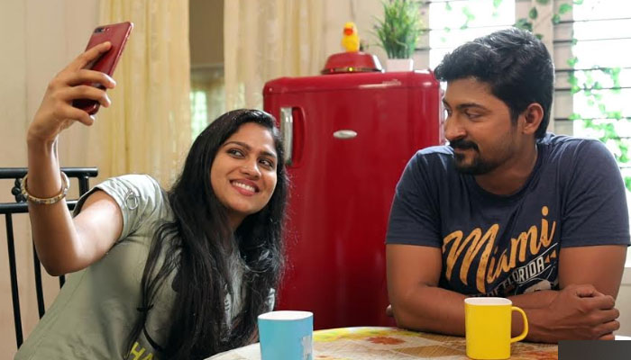 കട്ടപ്പനയിലെ റിത്വിക് റോഷനിലെ തേപ്പുകാരി, പൊറിഞ്ചുമറിയം ജോസിലൂടെ സിനിമാപ്രേമികളുടെ മനസ്സില്‍ കുടിയേറിയ ലിസി; സീതയിലൂടെ മലയാളിക്ക് പ്രിയപ്പെട്ടവളായി മാറിയ ദുഖപുത്രി;  ഈ ഓണക്കാലത്തിതാ മറ്റുചില കുടുംബപ്രശ്‌നങ്ങളുമായി സ്വാസികയെത്തുന്നു;  സ്വാസികയുടെ നീതു മനുവിനെ കല്യാണം കഴിച്ചപ്പോള്‍