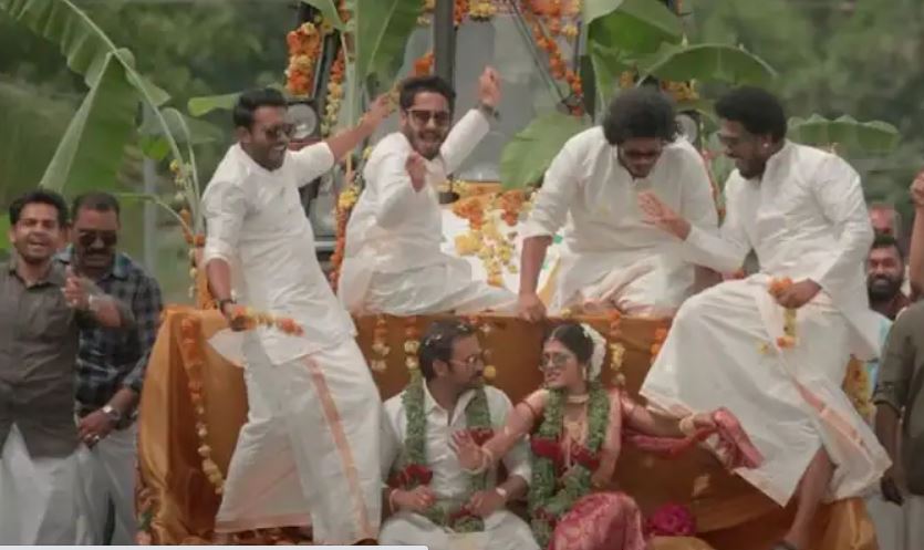 ഹീറോയിസത്തിന് വേണ്ടി വെറുതേ കേറി ഏല്‍ക്കണ പരിപാടി ഞാന്‍ നിര്‍ത്തി; അര്‍ജുന്‍ അശോകന്റെ 'തട്ടാശ്ശേരി കൂട്ടം' ട്രെയ്ലര്‍ ട്രെന്റിങില്‍