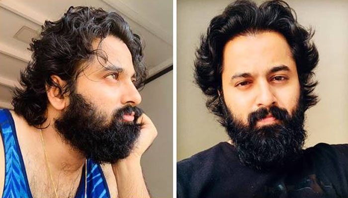  പ്ലസ് ടു പാസായ ഞാനോടിക്കുന്ന കാറുകള്‍ ലാന്‍ഡ് റോവും ജീപ്പ് കോമ്പസുമൊക്കെയാണ്; വെളിപ്പെടുത്തലുമായി  ഉണ്ണിമുകുന്ദൻ 