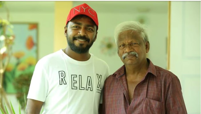 മകന്‍ ആണെങ്കില്‍ സൂപ്പര്‍ സ്റ്റാര്‍; മക്കള്‍ക്ക് ഒക്കെ ജോലിയും കുടുംബവും വീടും ആയി; .എന്നിട്ടും അച്ഛന്‍ ഇപ്പോഴും എറണാകുളം മാര്‍ക്കറ്റില്‍ ജോലിക്കു പോകുന്നു; ഞാന്‍ കണ്ടിട്ടുളളതില്‍ വെച്ച് ഏറ്റവും ആത്മാര്‍ത്ഥതയുളള തൊഴിലാളി; തൊഴിലാളി ദിനാശംസകള്‍ നേര്‍ന്ന് അച്ഛനൊപ്പമുളള ചിത്രവുമായി വിഷ്ണു ഉണ്ണികൃഷ്ണന്‍
