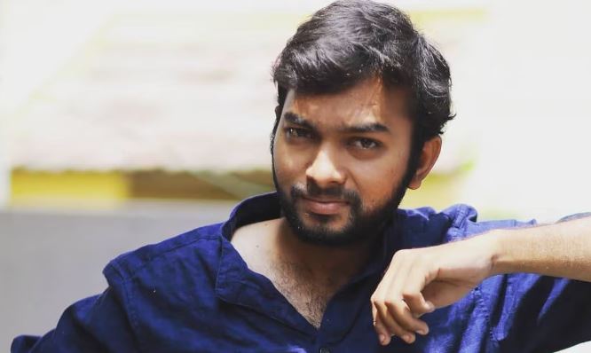  ഗര്‍ഭിണിയായതോടെ വീട്ടുകാര്‍ ഇടപെട്ട് വിവാഹം നിശ്ചയിച്ചെങ്കിലും അതില്‍ നിന്നും പിന്‍മാറി; ലോകേഷ് കനകരാജ് വിജയ് ചിത്രം ലിയോയിലെ ഗാനരചയിതാവും സഹ സംവിധായകനും ആയ വിഷ്ണു ഇടവനെതിരെ പരാതിയുമായി യുവതി