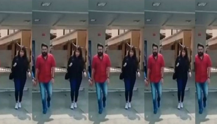 വിമാനത്താവളത്തിൽ നിന്നും ഇറങ്ങിവരുന്ന മോഹൻലാലിനൊപ്പം വിസ്മയയും; താരപുത്രിയെ ക്യാമറക്ക് മുന്നിൽ കിട്ടിയതോടെ ആഘോഷമാക്കി ആരാധകർ; വൈറലാകുന്ന വീഡിയോ കാണാം