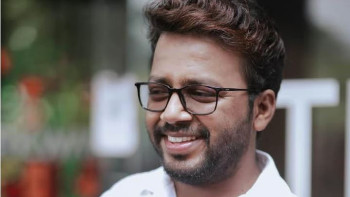  എന്റെ ഫേസ്ബുക്ക് പേജും ഹാക്ക് ചെയ്യപ്പെട്ടു; മുന്നറിയിപ്പുമായി  വിഷ്ണു ഉണ്ണികൃഷ്ണന്‍ 